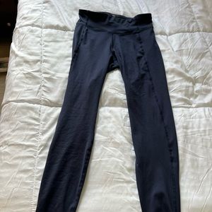 All in motion (target) mid rise leggings, size small, navy color